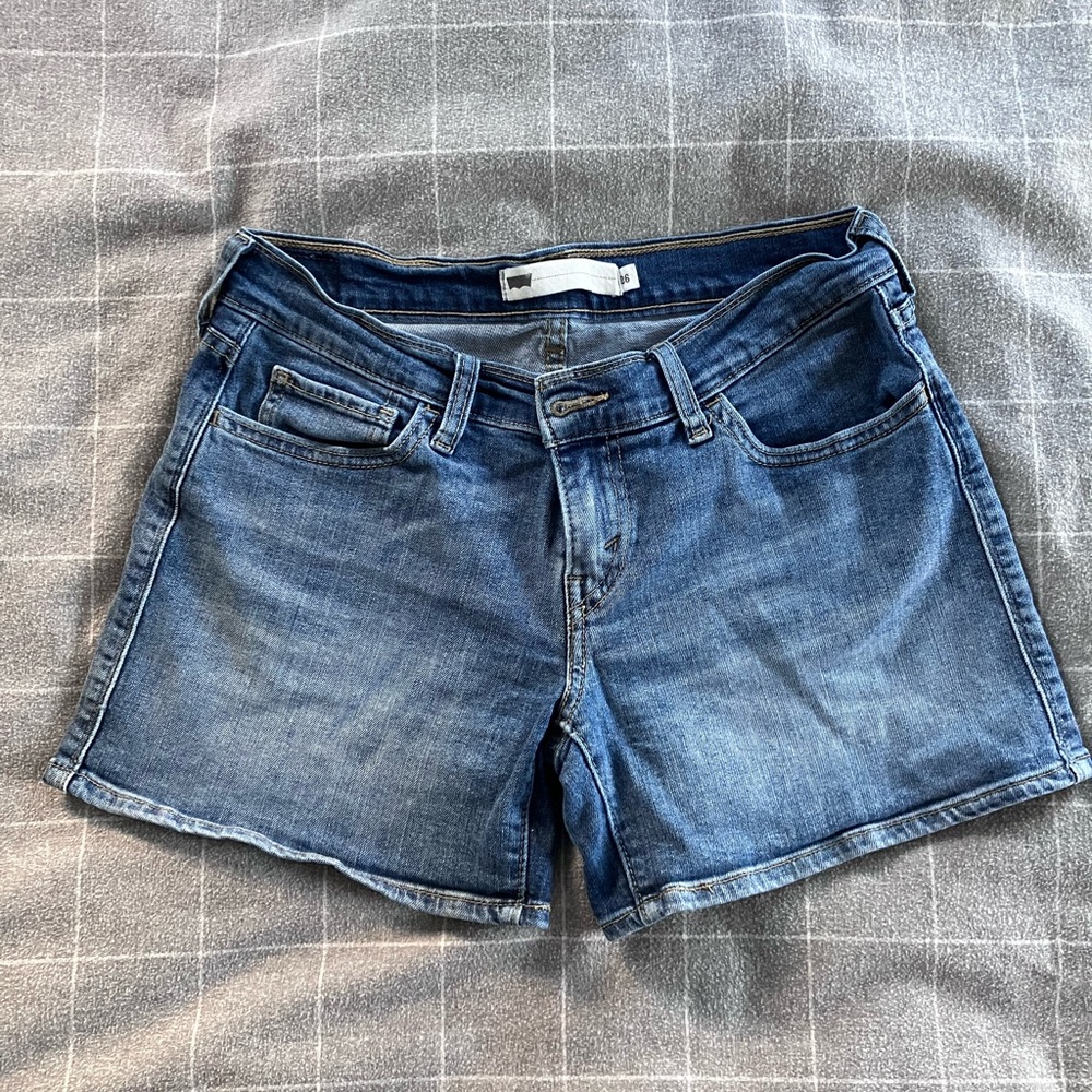 Levi’s Blue Denim Shorts